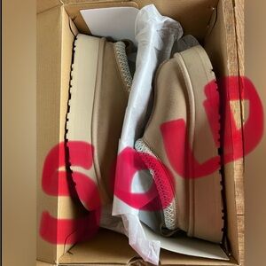 Women’s UGG Tazz Platform Slippers Sand 8